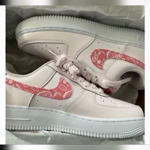 Nike Air Force 1 '07 Low Pink Paisley Shoes  Women's 9.5